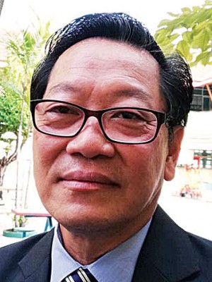 王庆中:该校近期内会签署购买新校地合约。