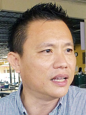 邝俊杰:“侨光会逐步推行营养餐计划。”