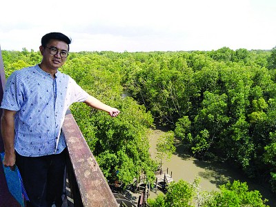 杨敦祥认为龟咯岛生态不可被破坏，以免海上养殖业和旅游业受影响。