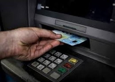 分析认为黄背心示威者难以成功瘫痪银行。