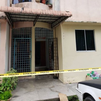 死者臥尸单位已拉起警戒线。