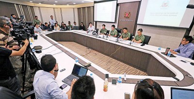 国防部针对冯伟衷军训丧命事故召开记者会。