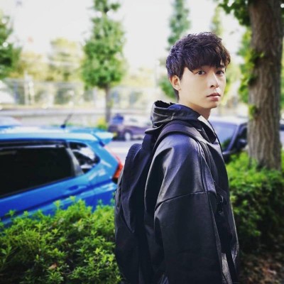 新加坡艺人冯伟衷到海外回营受训时身受重伤,他在顽强搏斗四天后伤势急转直下,周三晚宣告不治。
