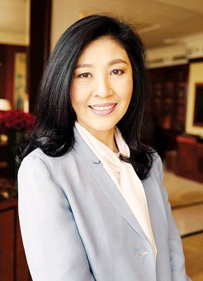 英叻发文指不再从政。