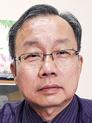 华联一校周振彬校长。
