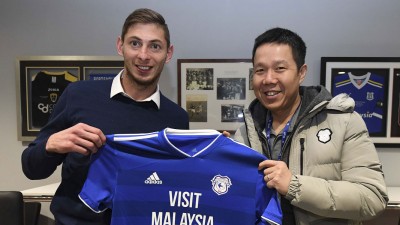 萨拉上周才以卡的夫史上最高转会费1500万英镑签约。