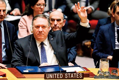 蓬佩奥指摘中俄为了钱支持马杜罗。（法新社照片）