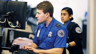 请假的TSA职员数目有增无减。