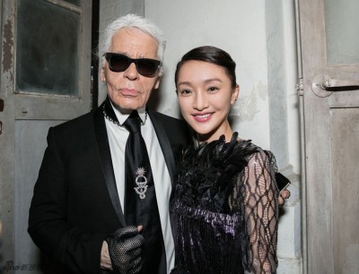 周迅曾多次获邀出席香奈儿时装秀。