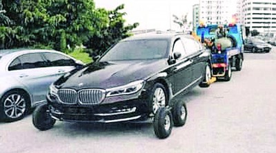 违规停车,拖!