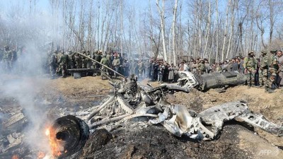 巴基斯坦军方在巴控克什米尔空域射下两架印度军机。