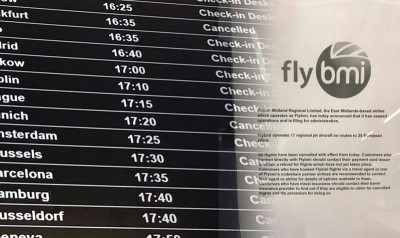 （左）英伦航空所有航班取消。（右）英伦航空发声明宣布停止营运。
