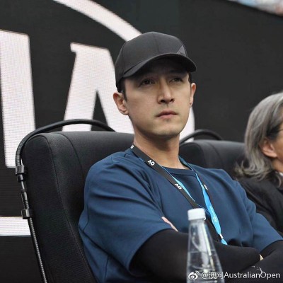 胡歌传担纲陈可辛新电影《李娜》男主角。
