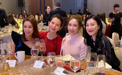 黎姿（左三）开庆功宴，邀请昔日3大花旦郭可盈（左起）、蔡少芬及张可颐出席。