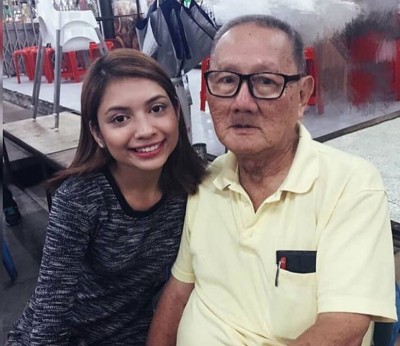 李佩玲及大李财发之合照。