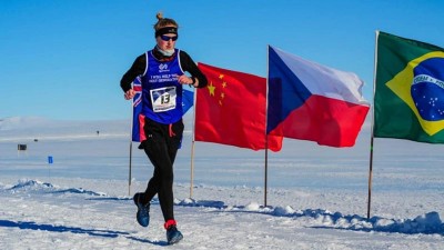苏珊娜赛后说：“在7天时间里，所有参赛选手都没有在床上睡过觉，只能在飞机上休息。奇怪的是，没有一个人有上床睡觉的想法，因为这意味着半途而废。”