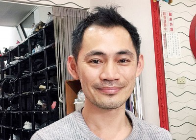 李奇岳质疑华航内部的管理出现问题。