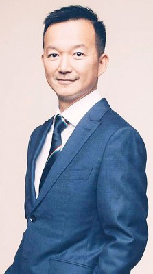 陈志全是香港首位出柜的男议员。