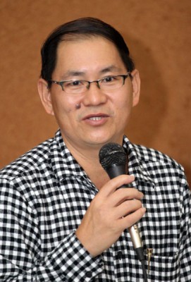 陈亚才:“伊巫合作”必延续到来届大选,惟有整体经济改善、生活费降低,方能抵销大马走向种族和宗教极端的冲击。
