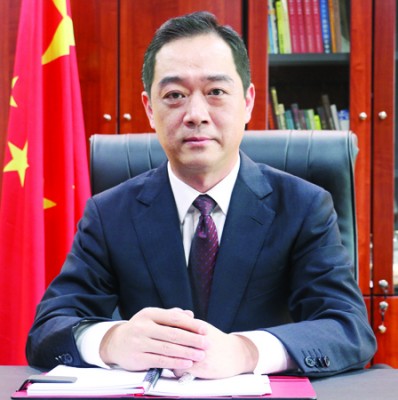 大会颁奖主宾:中国驻槟城总领事吴骏