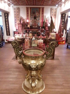 全球洪门联盟总会内的"忠义堂"大公开,揭开洪门在进行各项仪式的重要场地面纱。