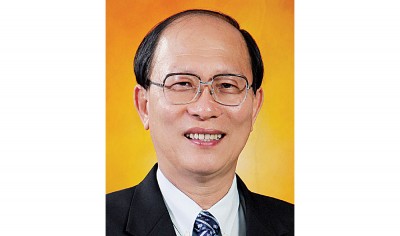 第八届沈慕羽教师奖得奖人 拿督吴文宝校长DSPN