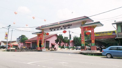 马接峇鲁新村是甲州最大的华人新村，且是聚居最多客家人的新村。