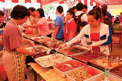 九皇大帝诞辰“团结”了所有华人一起茹素九天。(档案照)
