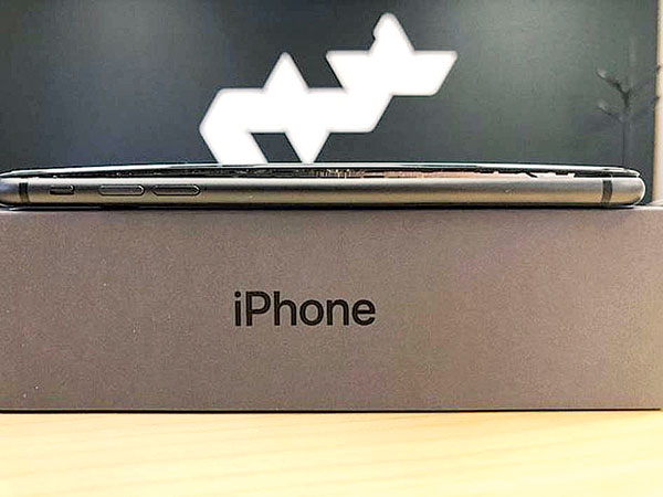 Iphone 8电池膨胀加拿大希腊新增案例光华日报 1910年创刊创新每一天生活 Iphone 8电池膨胀加拿大希腊新增案例光华日报 1910年创刊创新每一天生活