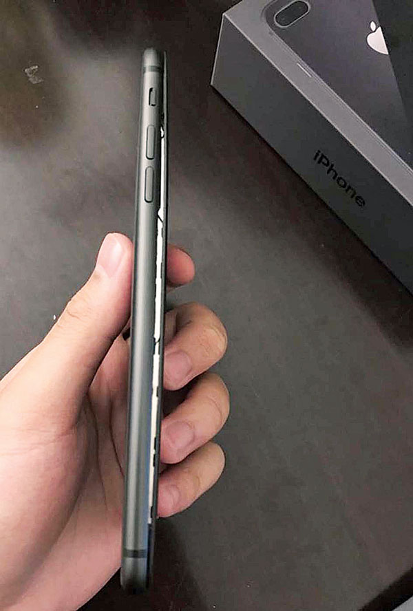 Iphone 8电池膨胀加拿大希腊新增案例光华日报 1910年创刊创新每一天生活 Iphone 8电池膨胀加拿大希腊新增案例光华日报 1910年创刊创新每一天生活
