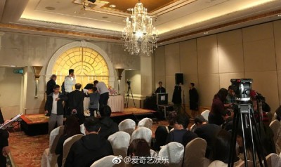 大批中港台的媒体,守候在曾志伟记者会现场。