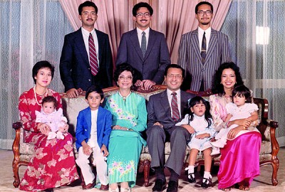 马哈迪与西蒂哈斯玛育有2名女儿及3名儿子。