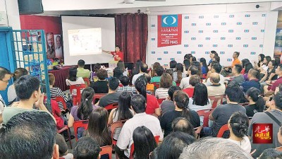 大山脚选区Paca培训课程反应热烈,约700民众登记监督大选。