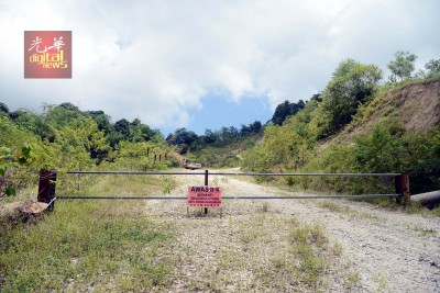 位于甘密山一带的山区外观。