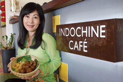 柬埔寨籍店主丽娜，曾多次在中南半岛国家迁居，如今终定居在马来西亚槟城，更开设了人生中第一家餐厅。