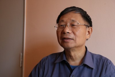 王兴华:山泉水水质本来就会受到环境和动物排泄物而受到污染,尤其是鼠类身上的病毒会污染水源。