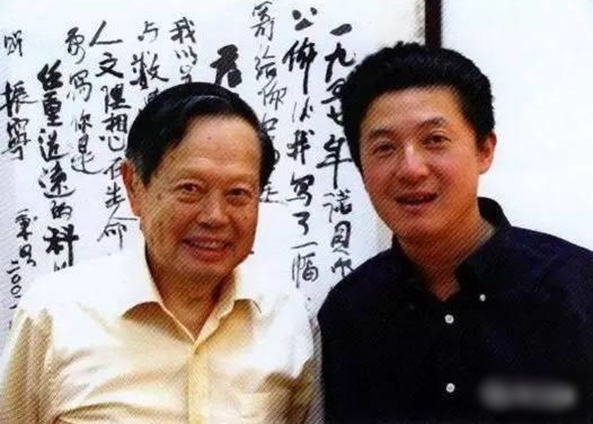 张首晟自杀亡杨振宁悼爱徒光华日报| 1910年创刊创新每一天生活