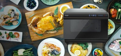 Panasonic 推出蒸气烘烤箱 NU-SC300BPMQ,把繁杂的烹饪过程变得简单化,人人瞬间都可以变厨神。