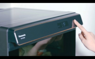 Panasonic蒸气烘烤箱 NU-SC300BPMQ的智能光显，温馨提供用家每一步的操作提示，让你神速变操作高手。