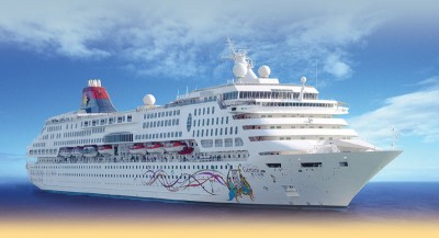 双子星号邮轮伴你展开海上之旅。