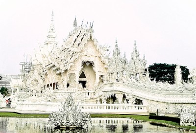 结合艺术与宗教之美的白庙，是清莱最瞩目的景点。
