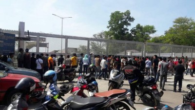 警方将开档调查吉北黑木山边境关闸大门被拉上，导致马泰两地交通被堵死的抗议事件。