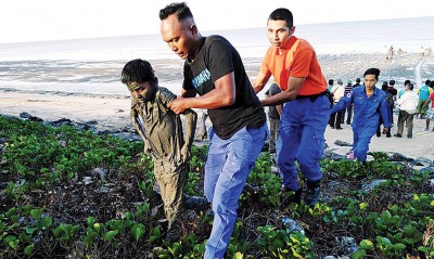 罗兴亚难民于周五凌晨登陆玻州新港。(档案照)