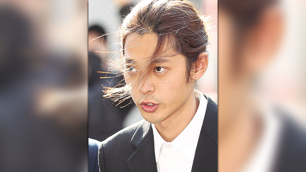 郑俊英惨况曝光被爆 大哥们会故意整他 光华日报 1910年创刊创新每一天生活